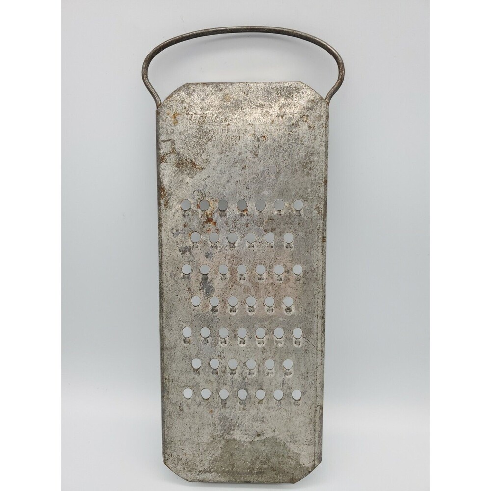 Vintage Rapid Slaw and Vegetable Cutters Bluffton O Cheese Grater With Handle